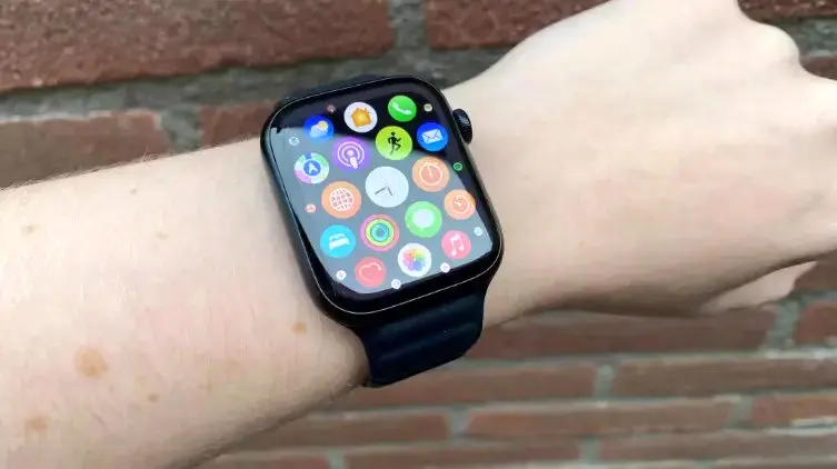 اپلیکیشن واتساپ برای اپل واچ سرانجام در دسترس قرار گرفت اپلیکیشن واتساپ برای اپل واچ سرانجام در دسترس قرار گرفت