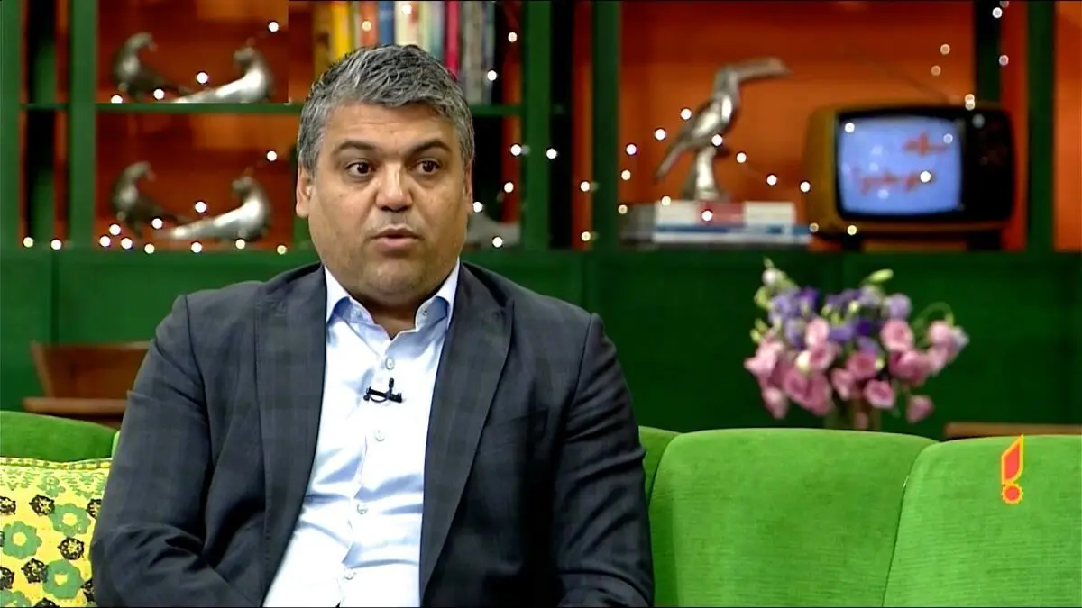 اگر نازون آن توپ را گل می‌کرد، من را در میدان آزادی اعدام می‌کردند!