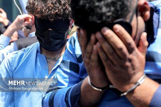 این ۶۳۰ نفر در تهران بازداشت شدند این ۶۳۰ نفر در تهران بازداشت شدند