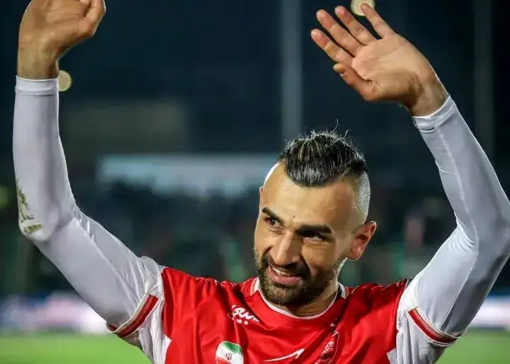 بازیکن مغضوب هاشمیان و پرسپولیس یک‌تنه گالاتاسرای را شکست داد