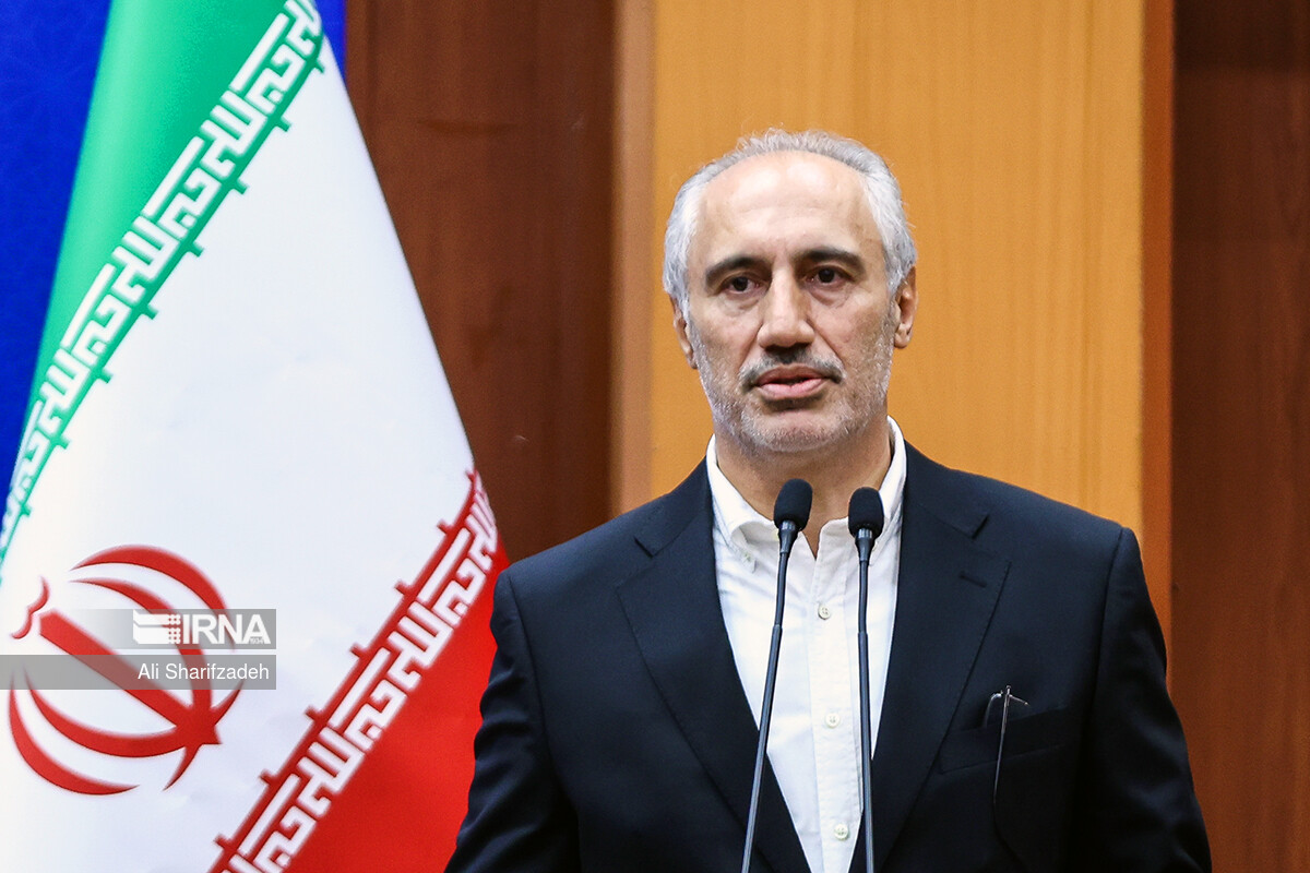 باید بودجه سال آینده به‌گونه‌ای تدوین شود که دچار کسری نشویم