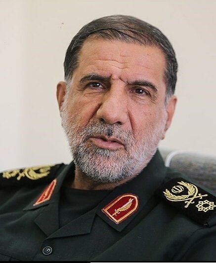 باید تفکر بسیجی مجددا حاکم شود