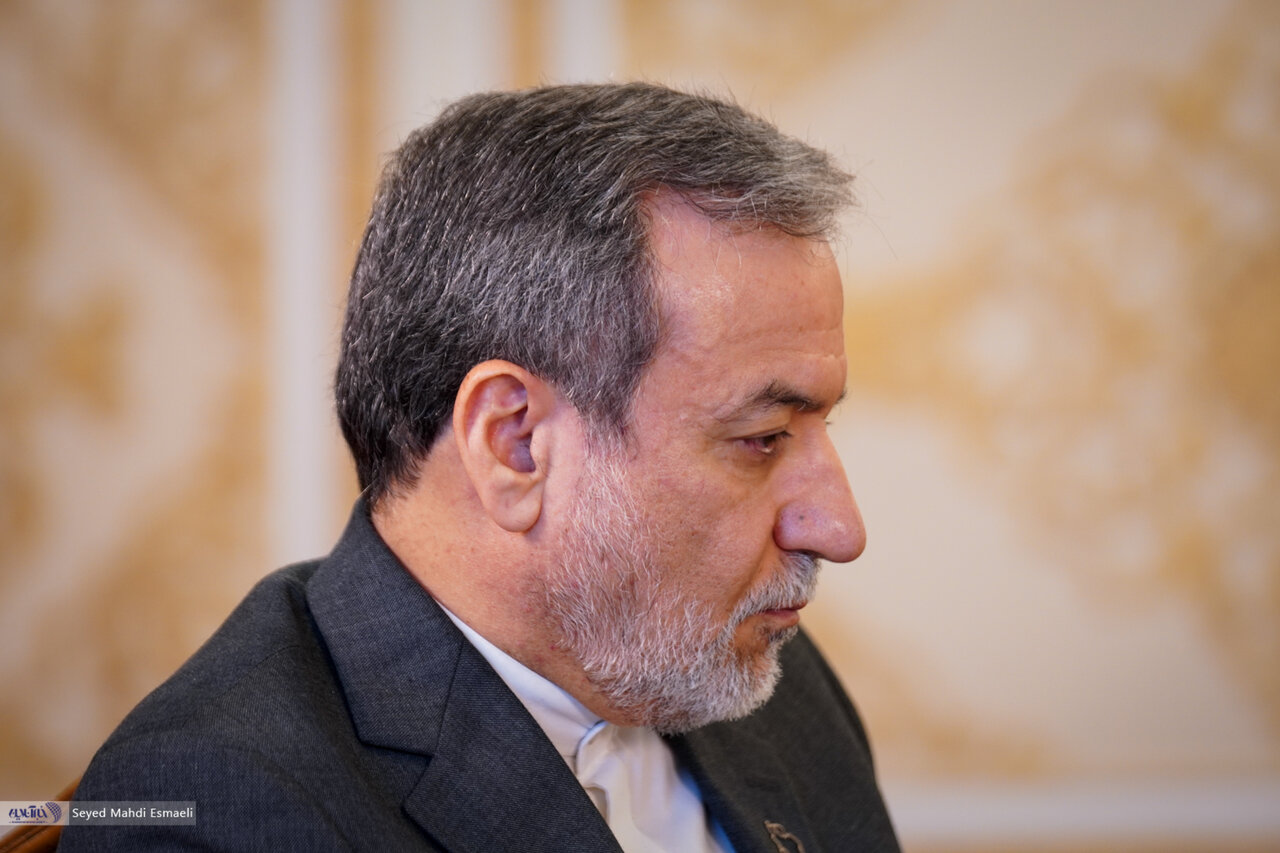 ببینید |  جزئیاتی از پیام‌های خصوصی عراقچی و ویتکاف از طریق واتساپ