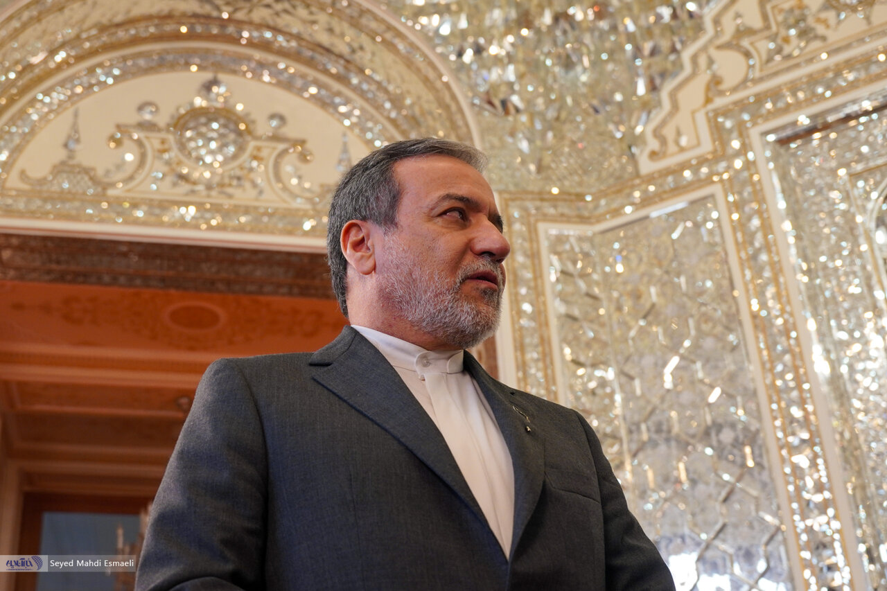 ببینید | عراقچی: سیاست خارجی هر کشور یک امر حاکمیتی است که در مرکز تصمیم‌گیری می‌شود و …