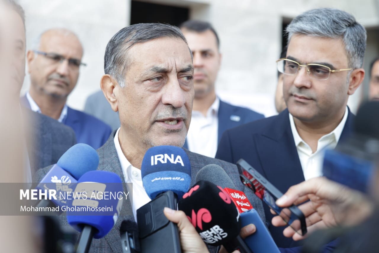 تأکید معاون رئیس‌جمهور بر تکمیل بیمارستان‌های استان بوشهر