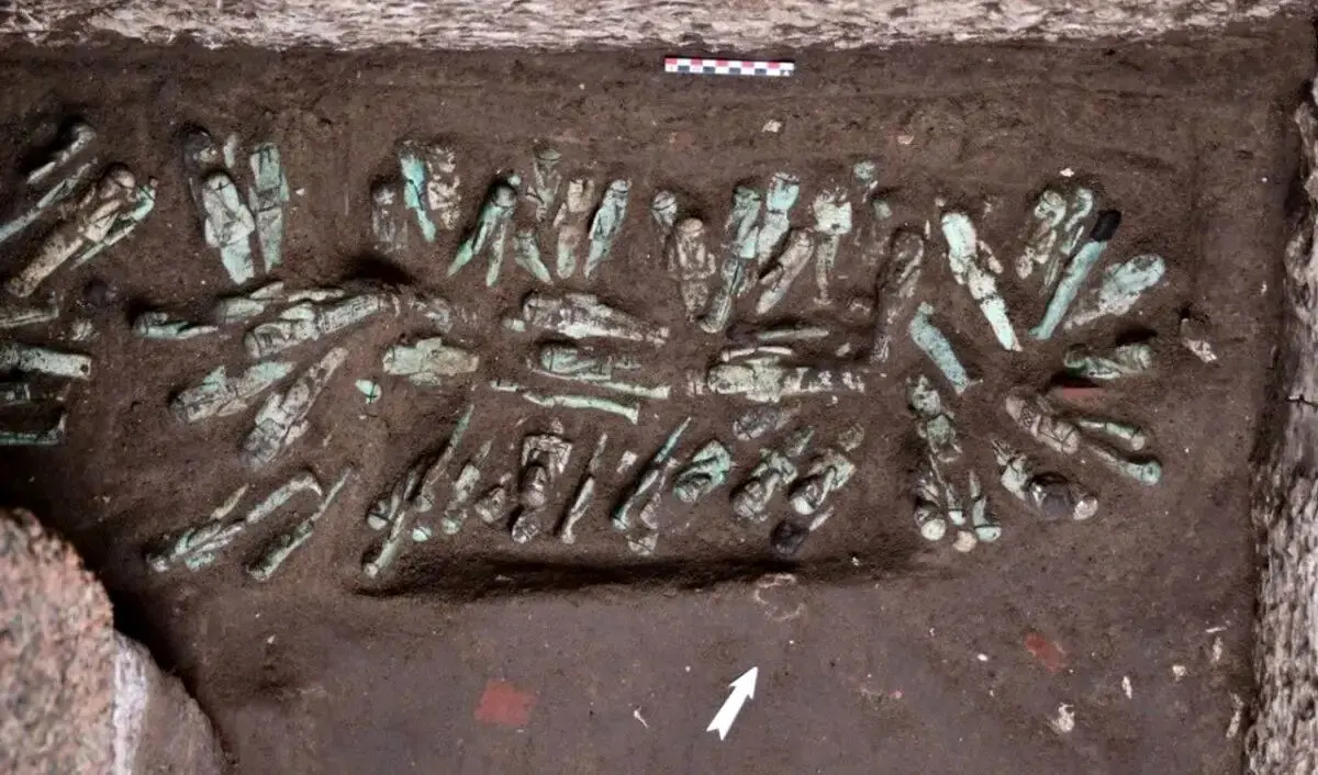 تانیس تاریخ را بازنویسی کرد؛ کشف تدفین پنهان ششنق سوم در مصر