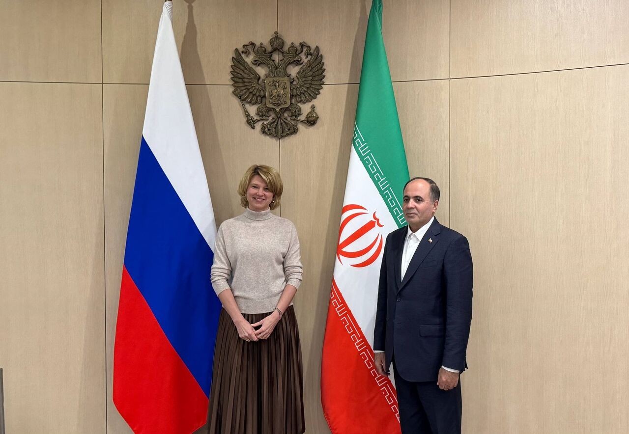 توافق وزیران کشاورزی ایران و روسیه /نوری قزلجه و اوکسانا لوت برگسترش همکاری تاکید کردند توافق وزیران کشاورزی ایران و روسیه /نوری قزلجه و اوکسانا لوت برگسترش همکاری تاکید کردند