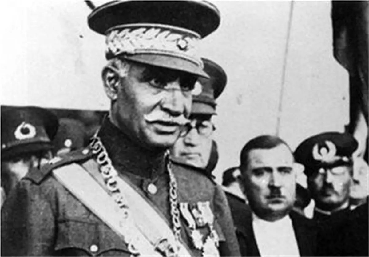 ثروت نجومی رضاشاه در آمریکا و اروپا را افشا شد!