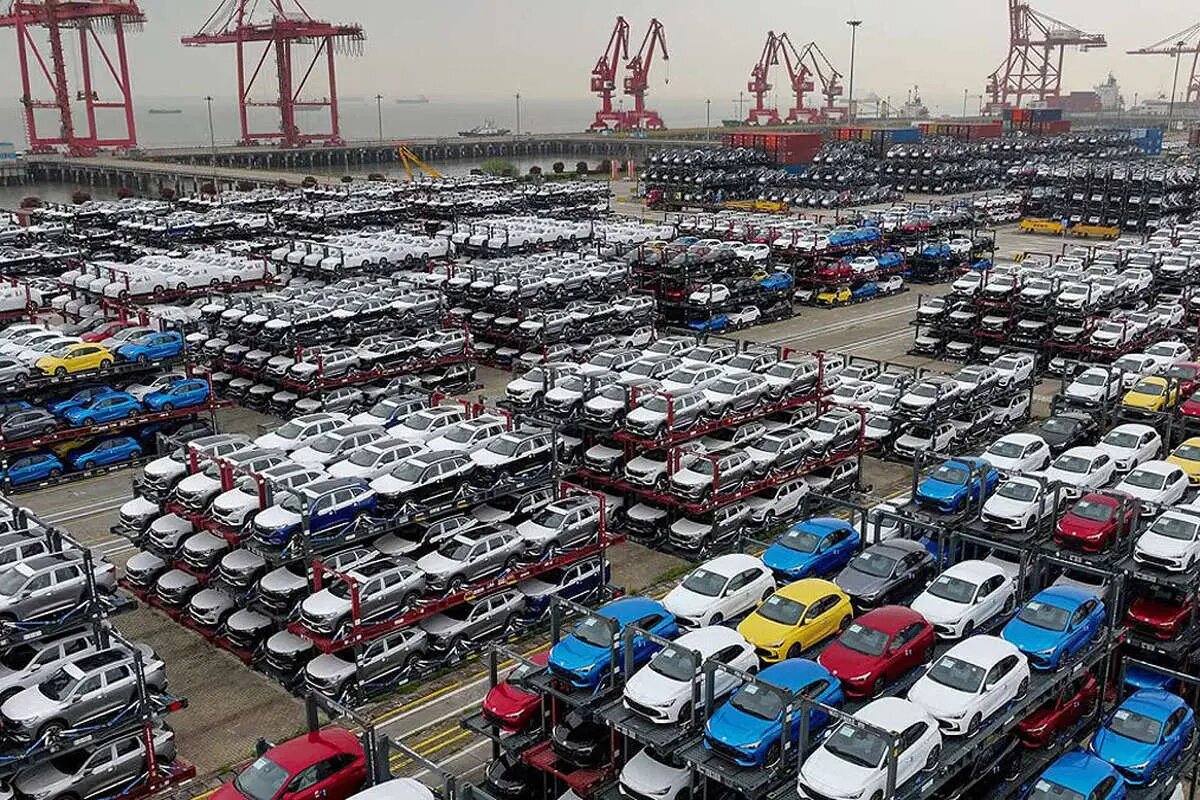 جزییات زمان‌بندی ثبت‌نام در دوره جدید عرضه خودروهای وارداتی/ متقاضیان تا ۱۵ آذر فرصت دارند
