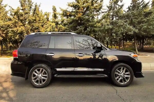 خودروی ۲۰۰ میلیاردی قاچاق توقیف شد خودروی ۲۰۰ میلیاردی قاچاق توقیف شد