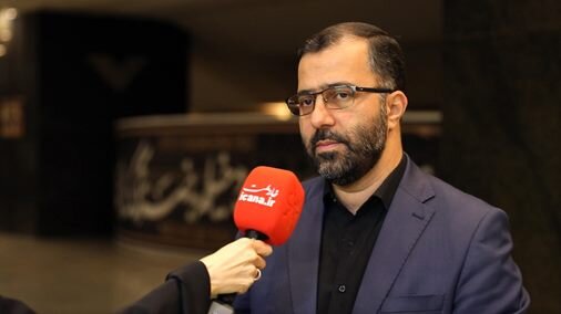 درخواست عجیب سخنگوی هیات رئیسه مجلس از قوه قضاییه؛ به اظهارات ضدروسی ظریف ورود کنید/ حسن روحانی ولع دیده شدن دارد!