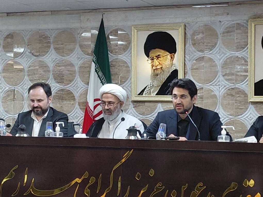 رییس سازمان امور مالیاتی: همه اصناف مشمول قانون مالیات بر ارزش افزوده میشوند رییس سازمان امور مالیاتی: همه اصناف مشمول قانون مالیات بر ارزش افزوده میشوند