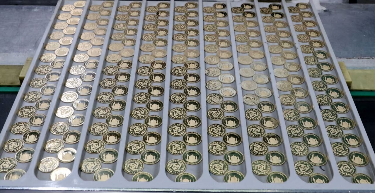 زمان پیش فروش سکه اعلام شد/ جزییات برگزاری دو حراج سکه در مرکز مبادله زمان پیش فروش سکه اعلام شد/ جزییات برگزاری دو حراج سکه در مرکز مبادله