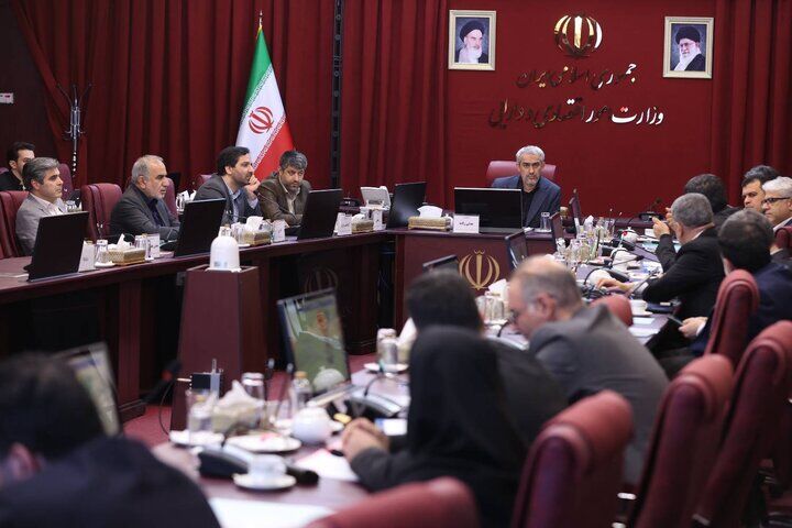 سقف انتشار اوراق ارزی برای امسال ۱۰ میلیارد دلار تعیین شد