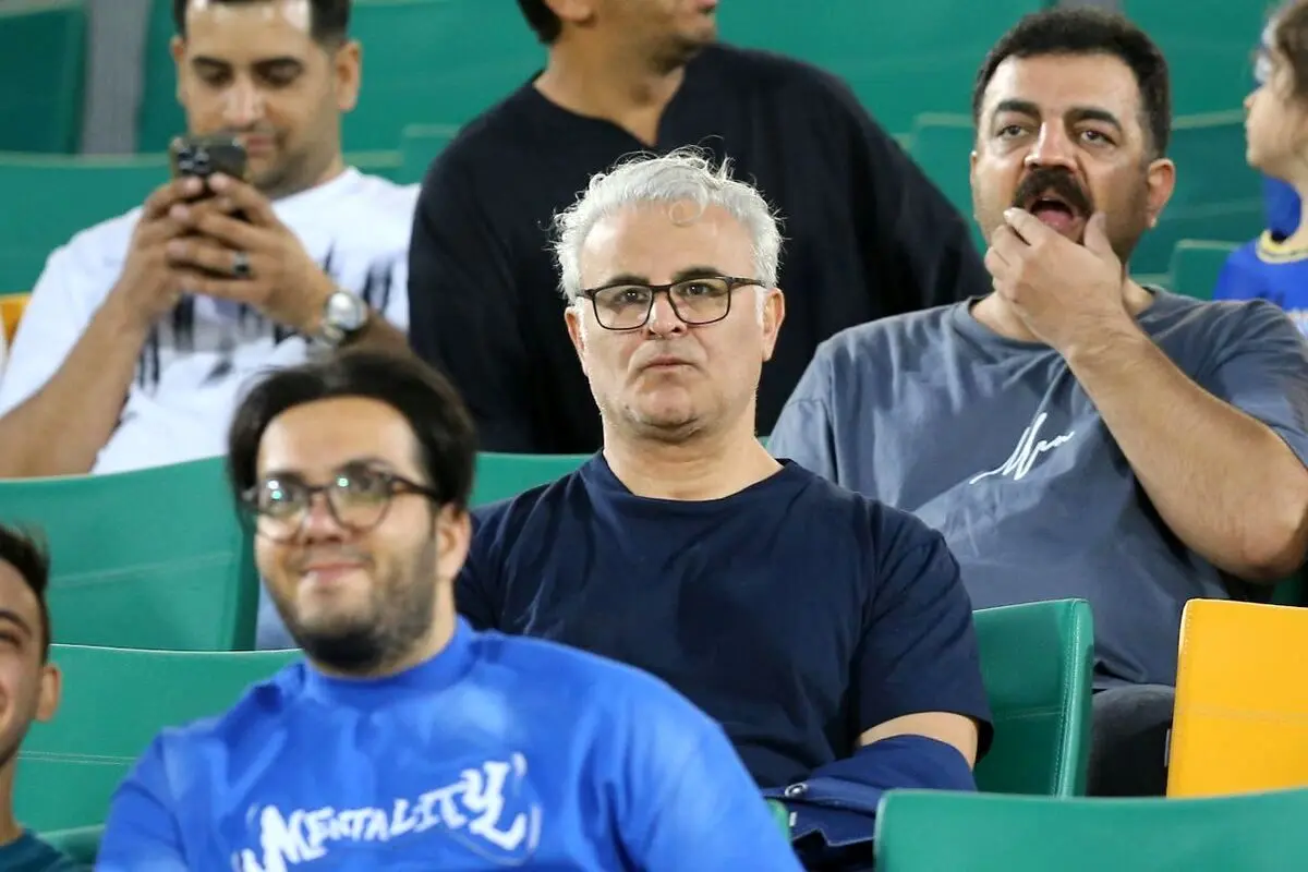 سه پیشکسوت استقلال در انتظار حکم گرفتن از تاجرنیا/ سرمربی جدید در راه استقلال!