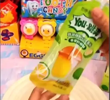 شوکه‌کننده؛ جعبه اعتیاد در کوله بچه ‌مدرسه‌ای‌ها! + فیلم