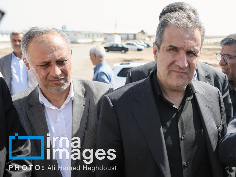 ظرفیت سازی برای ایجاد ۵۰۰ مگاوات نیروگاه خورشیدی جدید تا پایان سال در شهرک‌های صنعتی