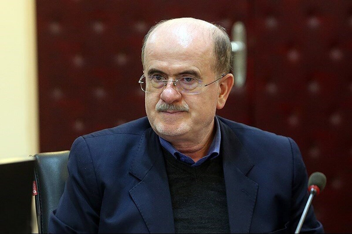 عضو کمیسیون برنامه و بودجه: تا زمانی ارز دو نرخی باشد، رانت و باندبازی ادامه دارد عضو کمیسیون برنامه و بودجه: تا زمانی ارز دو نرخی باشد، رانت و باندبازی ادامه دارد