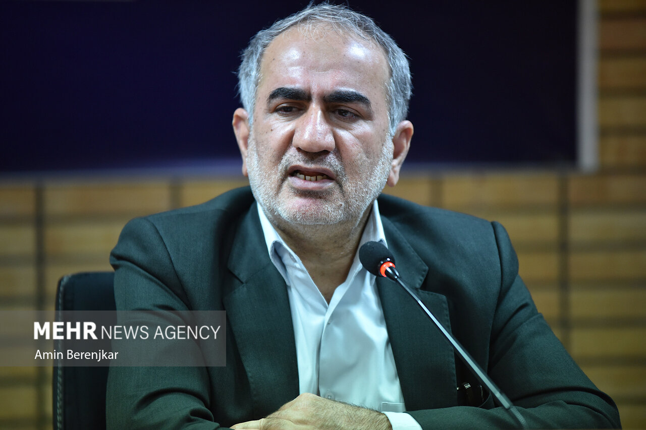 عملیاتی شدن طرح رویش راه مهار نوسان طلا و ارز و تقویت تولید است عملیاتی شدن طرح رویش راه مهار نوسان طلا و ارز و تقویت تولید است