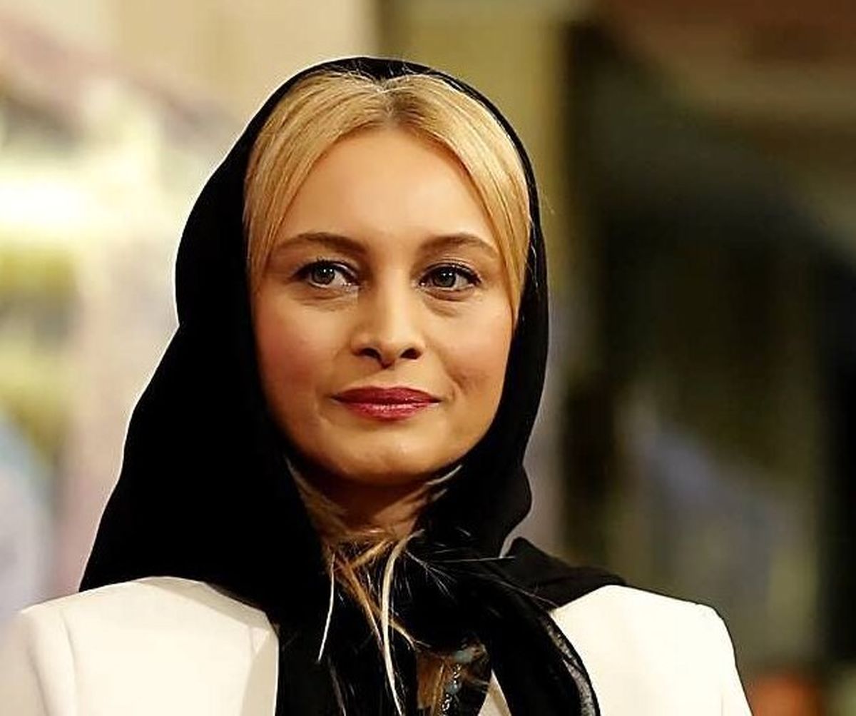 عکس جدید مریم کاویانی در قطار قرمز جنجالی شد