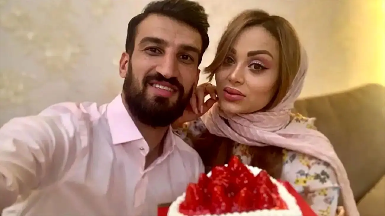 قاب تازه از یک زوج مشهور؛ حسین ماهینی و همسرش انیس محمدی!