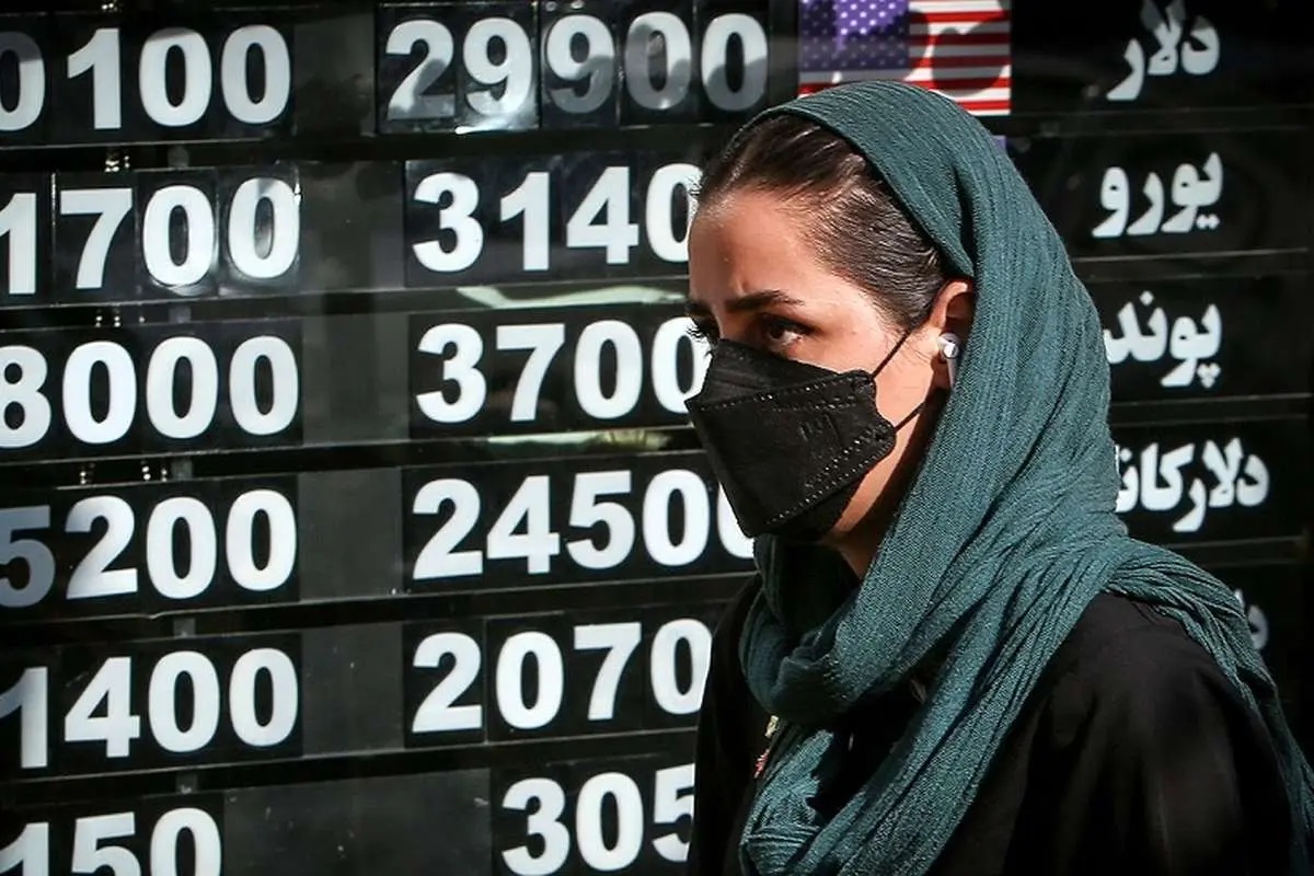 پیش بینی قیمت دلار در بازار ارز؛ دلار به کانال ۱۱۷ هزار تومان وارد می شود؟ پیش بینی قیمت دلار در بازار ارز؛ دلار به کانال ۱۱۷ هزار تومان وارد می شود؟