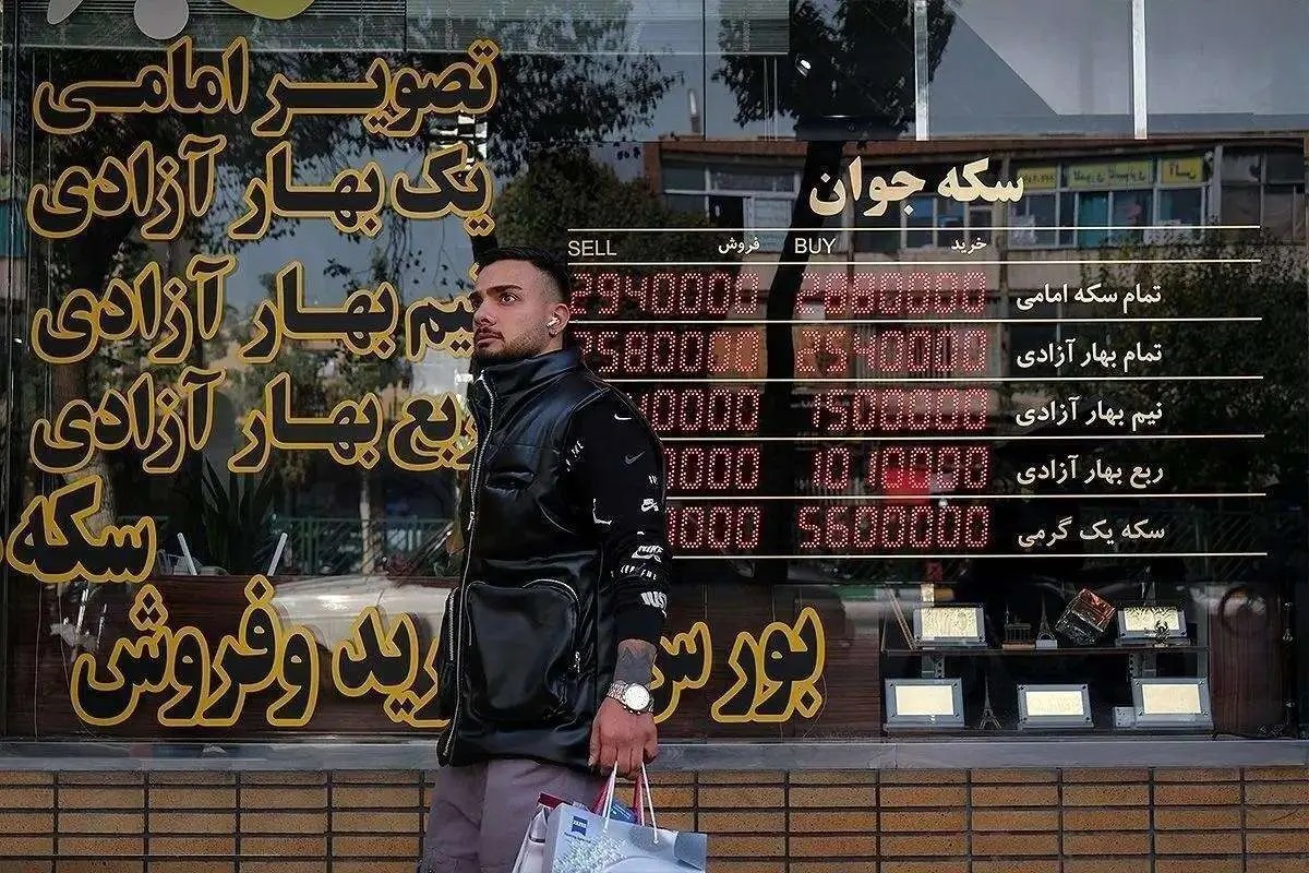 قیمت طلا و سکه؛ بازار رشد قیمت دوباره را تجربه کرد! قیمت طلا و سکه؛ بازار رشد قیمت دوباره را تجربه کرد!