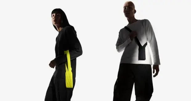 محصول جدید اپل: iPhone Pocket با قیمت ۲۳۰ دلار معرفی شد