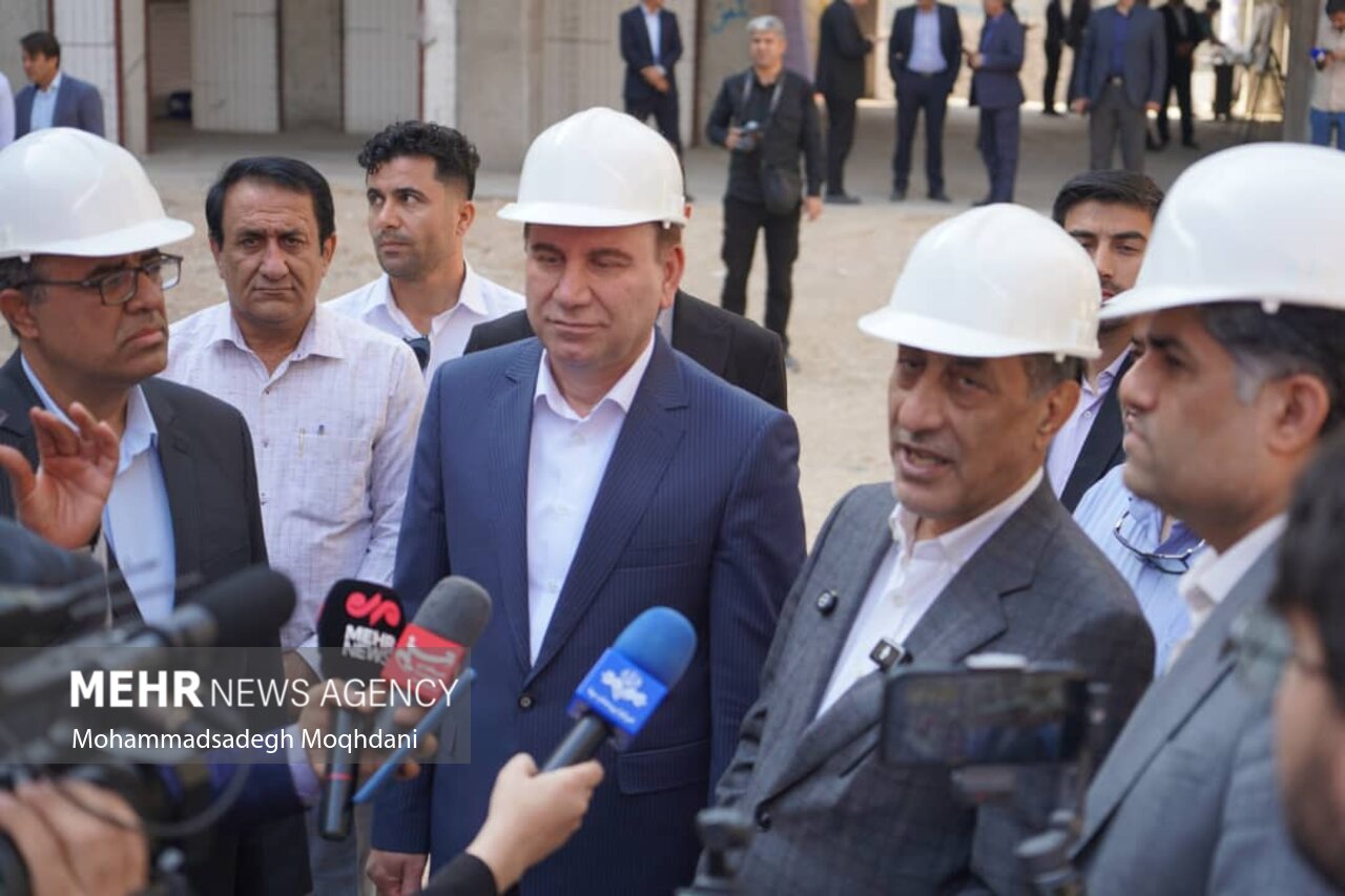 معاون رئیس‌جمهور: بوشهر در آستانه جهش زیرساختی و اقتصادی است