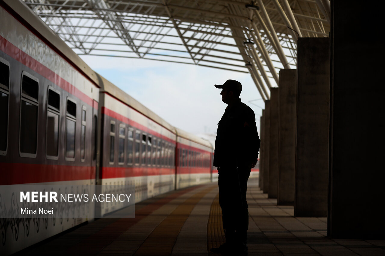 واگذاری‌ ناوگان به بخش خصوصی، اعتماد سرمایه‌گذاران ریلی را بازگرداند