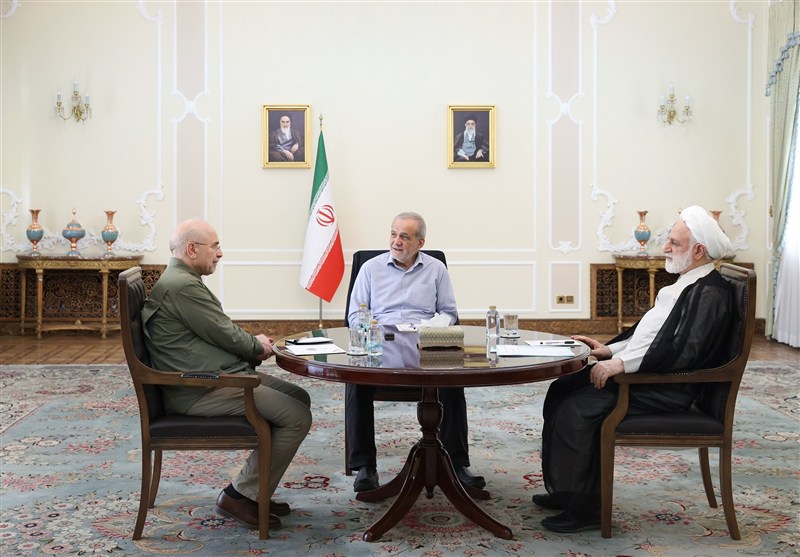 نشست سران قوا به میزبانی پزشکیان – تسنیم نشست سران قوا به میزبانی پزشکیان – تسنیم