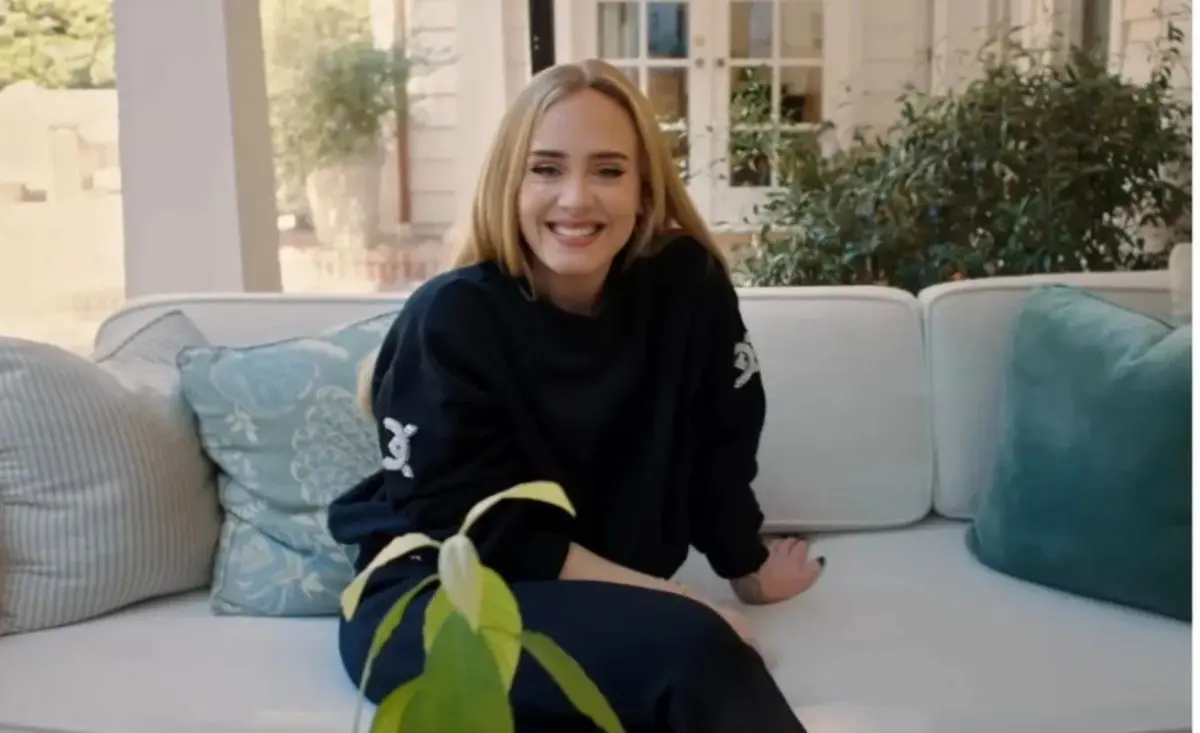 نگاهی به خانه لوکس «ادل» با فرش های ایرانی