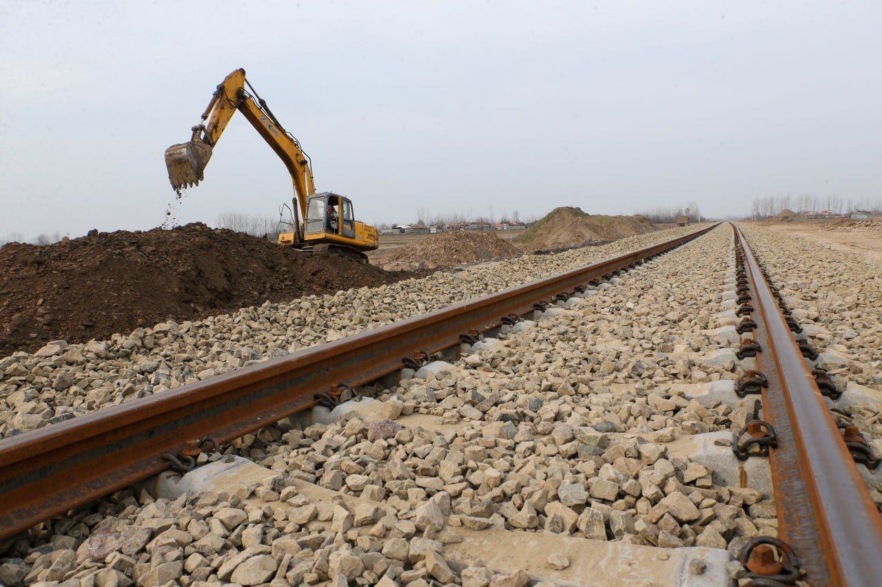 وام ۱.۶ میلیارد دلاری روسیه برای تکمیل مسیر ریلی رشت-آستارا/ تملک ۳۰۰ هکتار از اراضی