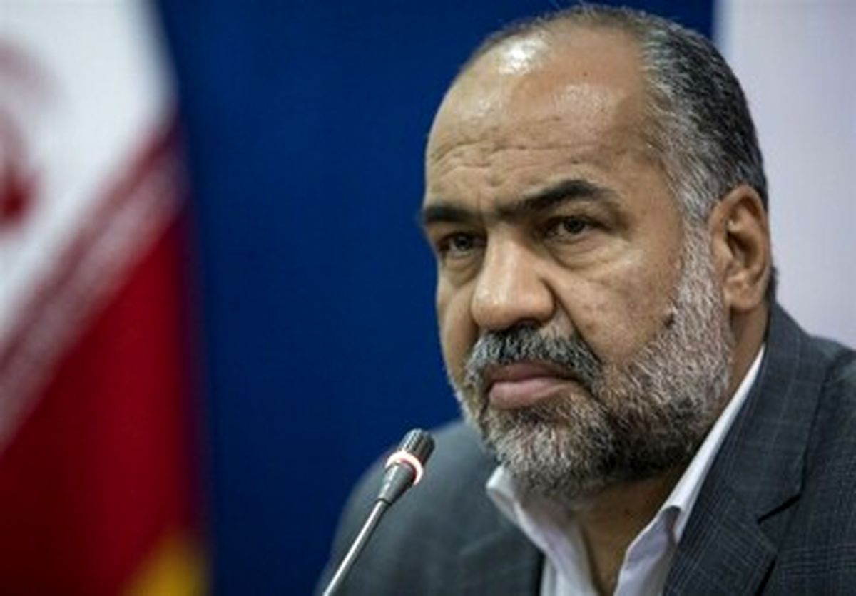 وقتی نماینده مجلس با کیک ۱۲ متری تولد خود را جشن می گیرد! +فیلم وقتی نماینده مجلس با کیک ۱۲ متری تولد خود را جشن می گیرد! +فیلم