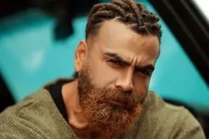 ویدئو غم‌انگیر از جشن تولد خانوادگی معین زد