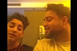 پسر بابک جهانبخش هم خواننده شد!/ویدیو