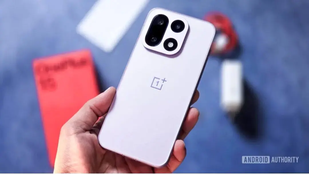 پشت پرده عدم عرضه جهانی تلفن هوشمند وان پلاس ۱۵ پشت پرده عدم عرضه جهانی تلفن هوشمند وان پلاس ۱۵