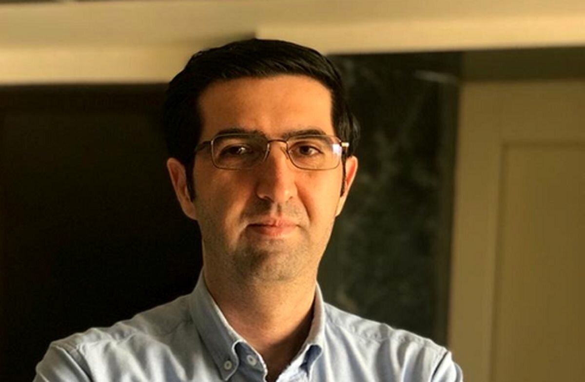 چهره نزدیک به قالیباف خطاب به اصلاح‌طلبان: اگر از سیاست کنار می‌روید، از اقتصاد هم کنار بکشید