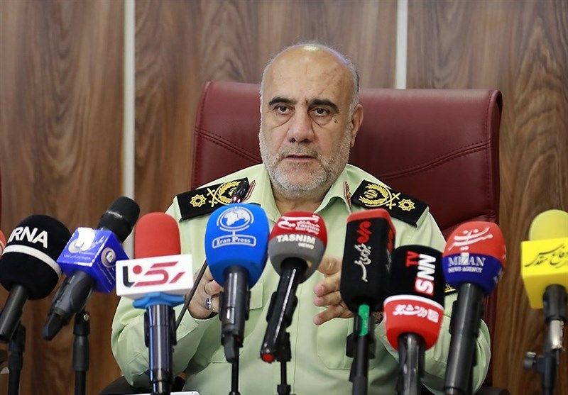 کشف 84هزار تن کالای اساسی احتکاری/ دستگیری 192 متهم اقتصادی – تسنیم کشف 84هزار تن کالای اساسی احتکاری/ دستگیری 192 متهم اقتصادی – تسنیم