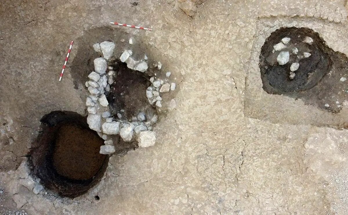 کشف مجسمه نادر چوبی با قدمت تقریبی ۱۸۰۰ سال