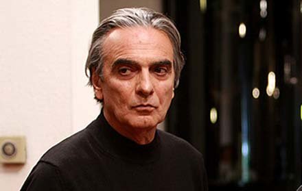 یاد همایون ارشادی در قاب آخرین جشنواره؛ ادای احترام فرناز به رفیق دیرین سینما+عکس