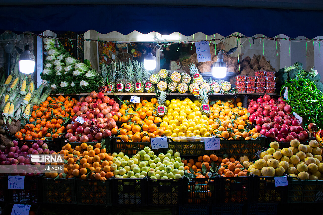 اقدامات نظارتی و جلوگیری از افزایش هیجانی قیمت‌ها در آستانه شب یلدا