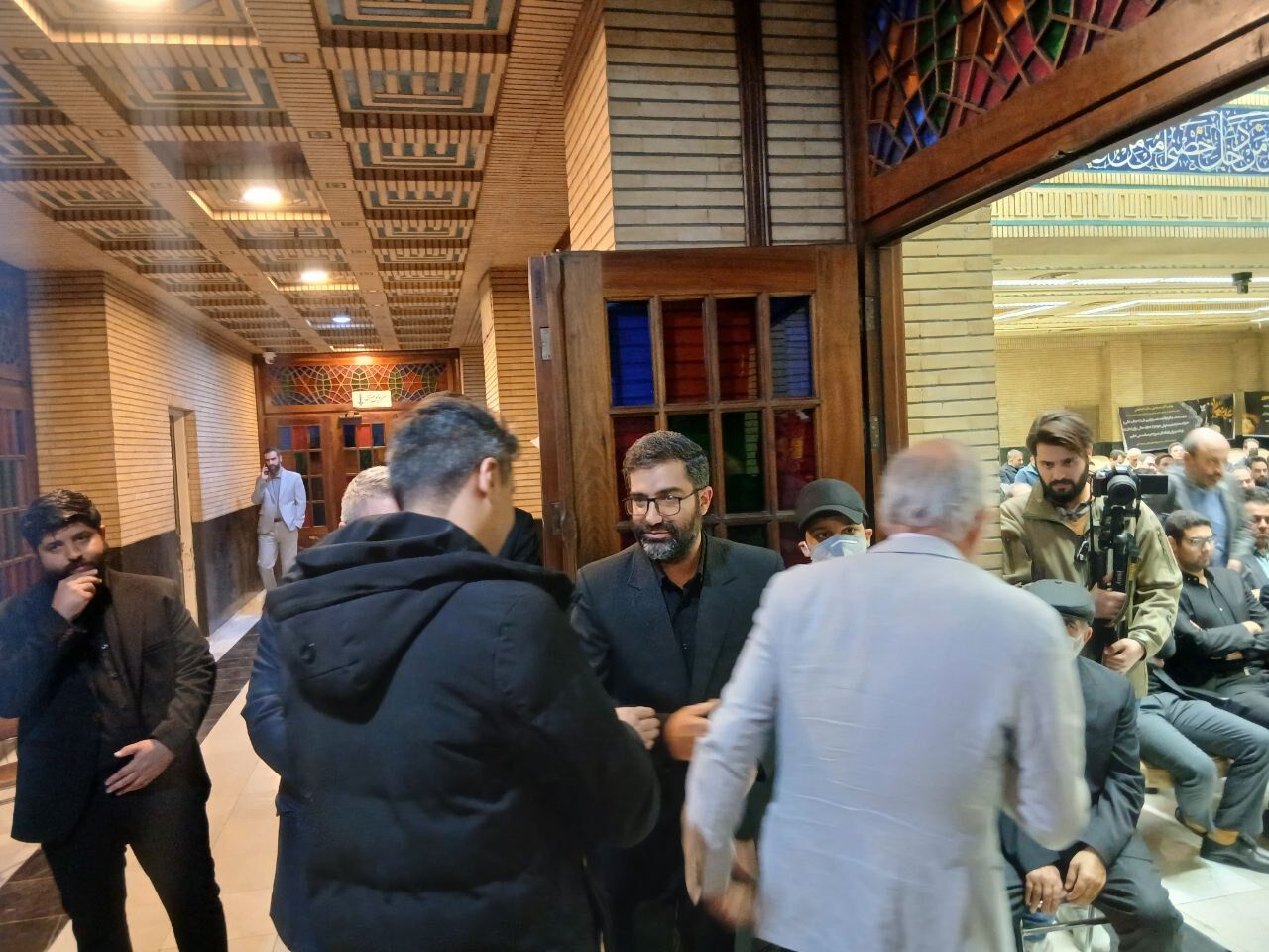 آیین بزرگداشت درگذشتگان خانواده معاون رییس جمهور برگزار شد