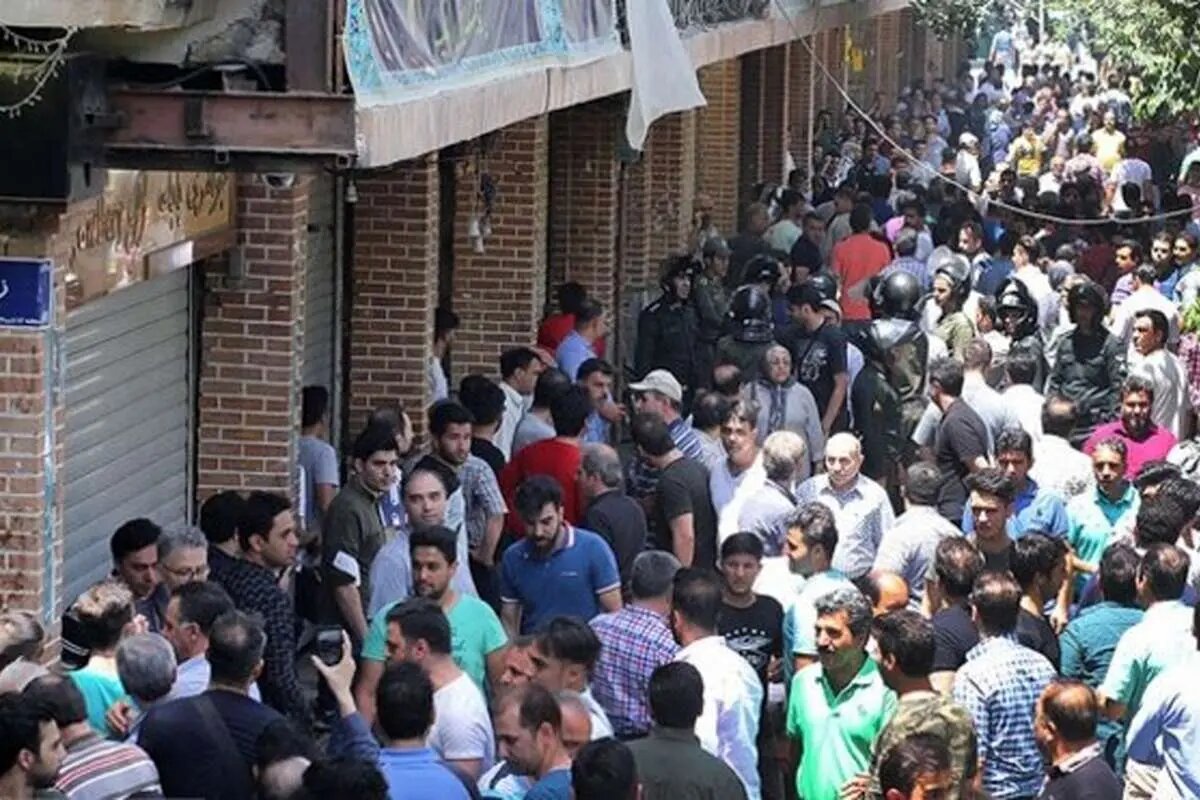 اجازه ندهید یک اعتراض صنفی درست، به مقوله ای امنیتی تبدیل شود/ با آسیبشناسی درست اعتراضات باید به مدیریت آن پرداخت اجازه ندهید یک اعتراض صنفی درست، به مقوله ای امنیتی تبدیل شود/ با آسیبشناسی درست اعتراضات باید به مدیریت آن پرداخت