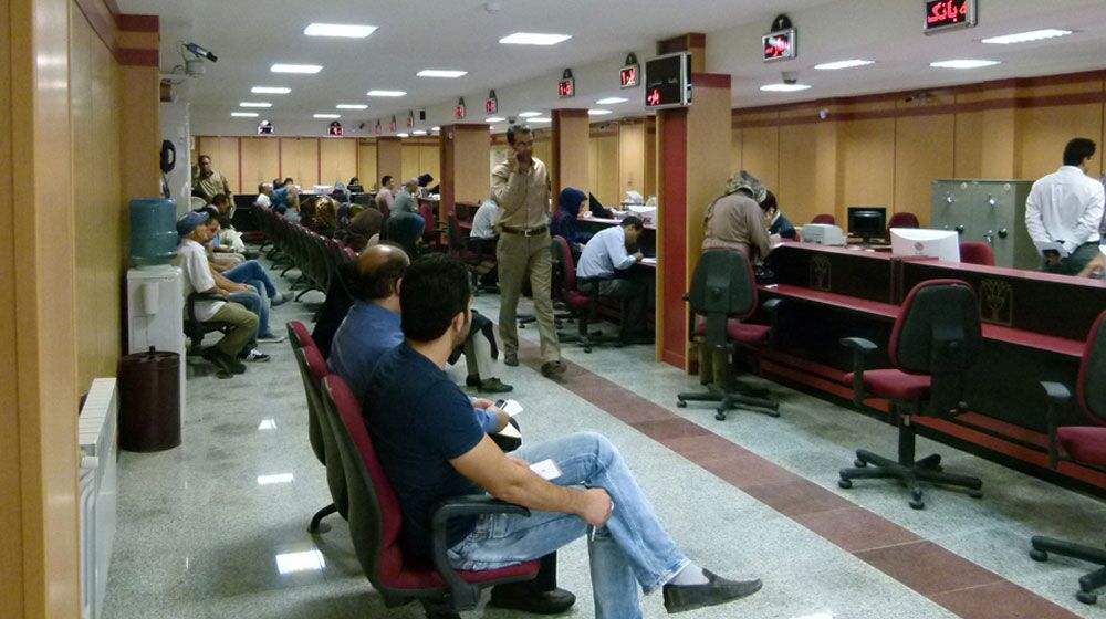 اجرا نشدن تسهیلات تکلیفی، عامل نارضایتی مشتریان بانک‌ها