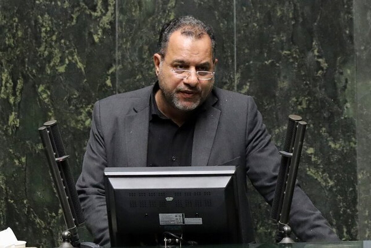 ادعای بانکی‌پور درباره پیامک‌های حجاب؛ احراز هویت و شناسایی محل سکونت/ محرومان فشار می‌آورند؛ گرانی را تحمل می‌کنیم، بی‌بندوباری را نه