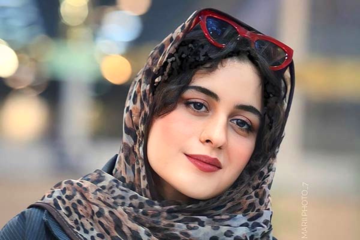 حضور فاطیما بهارمست در نمایش ملاحظات امنیتی در تماشاخانه ملک+فیلم حضور فاطیما بهارمست در نمایش ملاحظات امنیتی در تماشاخانه ملک+فیلم