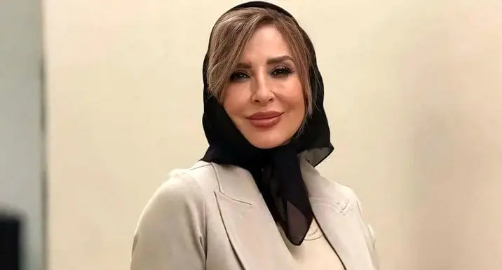 اشک های سیل آسای مرجانه گلچین از فقدان مادرش سرازیر شد: آخرین باری که مادرم را بغل کردم روز مرگش بود!/ویدیو