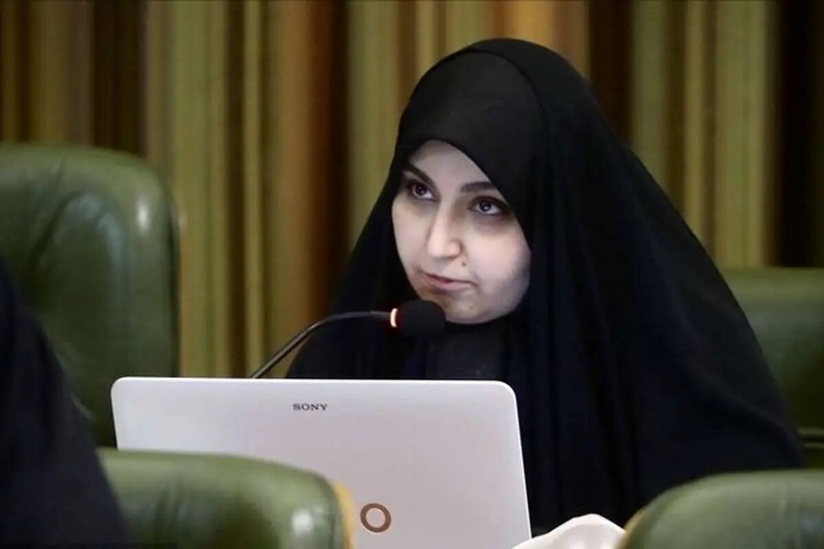 اعتراض نرجس سلیمانی به دستور لغو مراسم تالارها در ۱۳ دی اعتراض نرجس سلیمانی به دستور لغو مراسم تالارها در ۱۳ دی