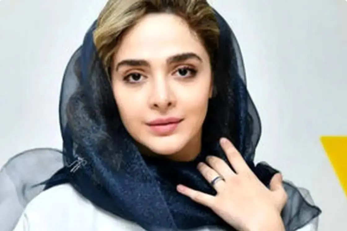 المیرا دهقانی برای شب یلدا حسابی تیپ زد المیرا دهقانی برای شب یلدا حسابی تیپ زد
